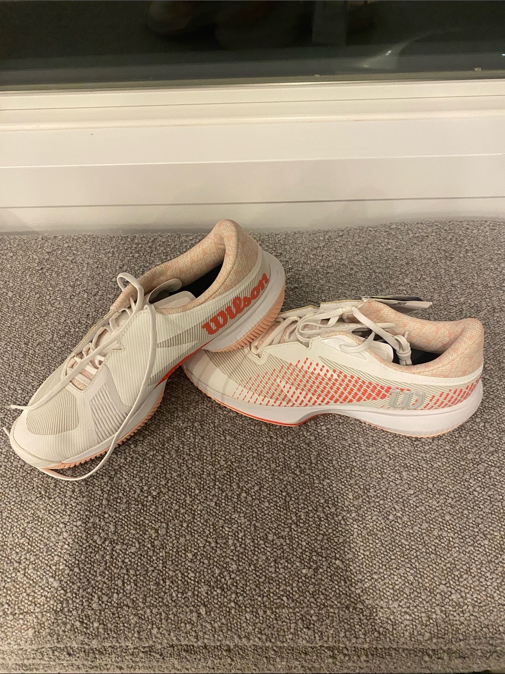 NWT Wilson Women's Ortholite White & Peach/Tan Athletic Running Shoes size 10.5